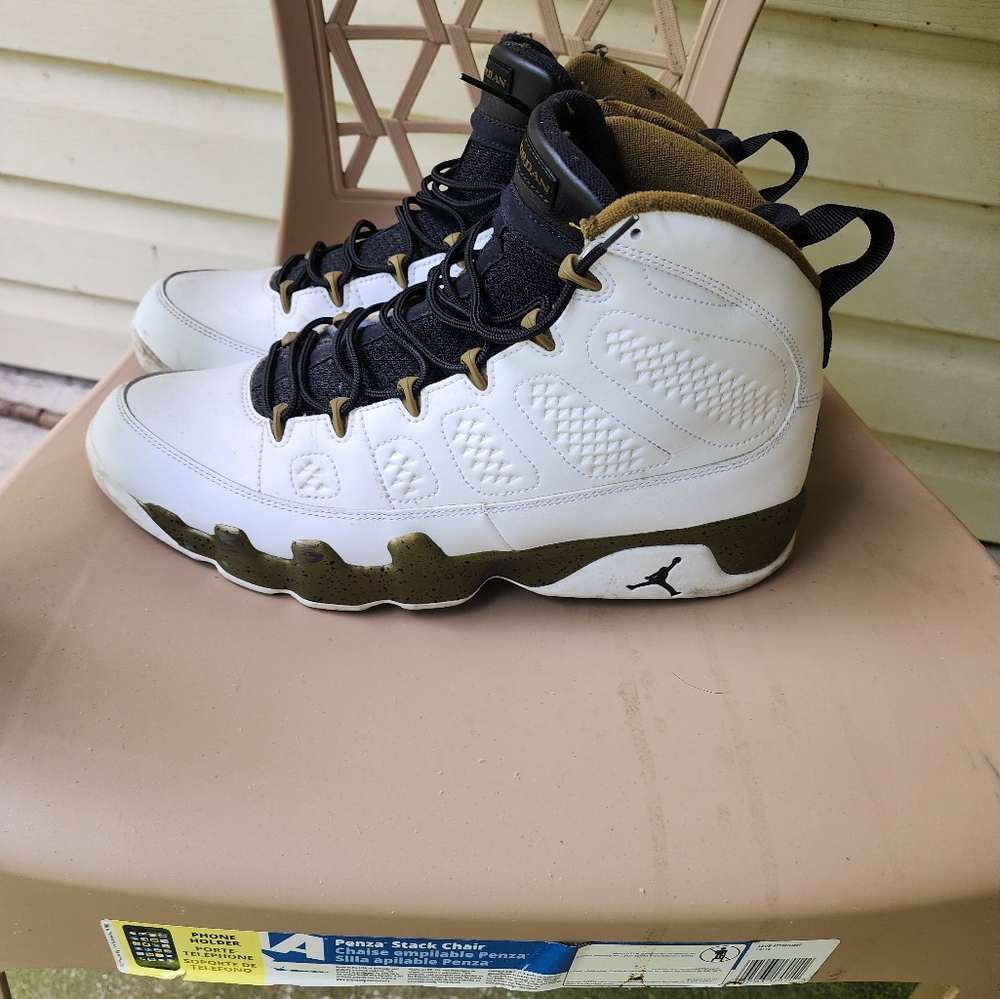 Jordan IX Olive green